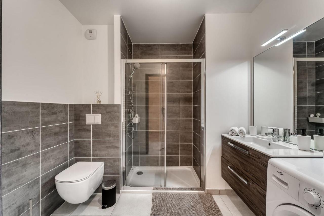 Emergence - Beautiful Studio For 2 People Balcony And Garage Annecy Exterior foto