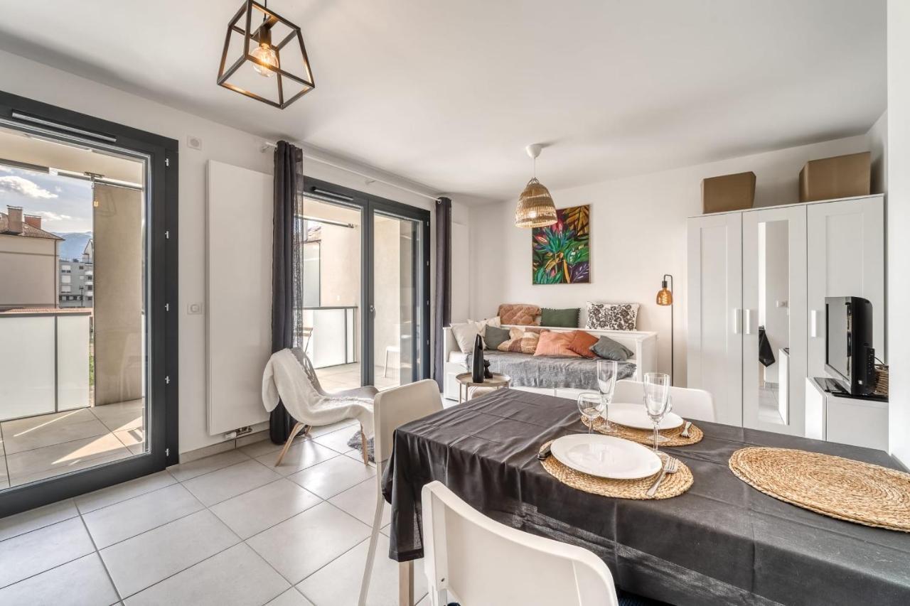 Emergence - Beautiful Studio For 2 People Balcony And Garage Annecy Exterior foto